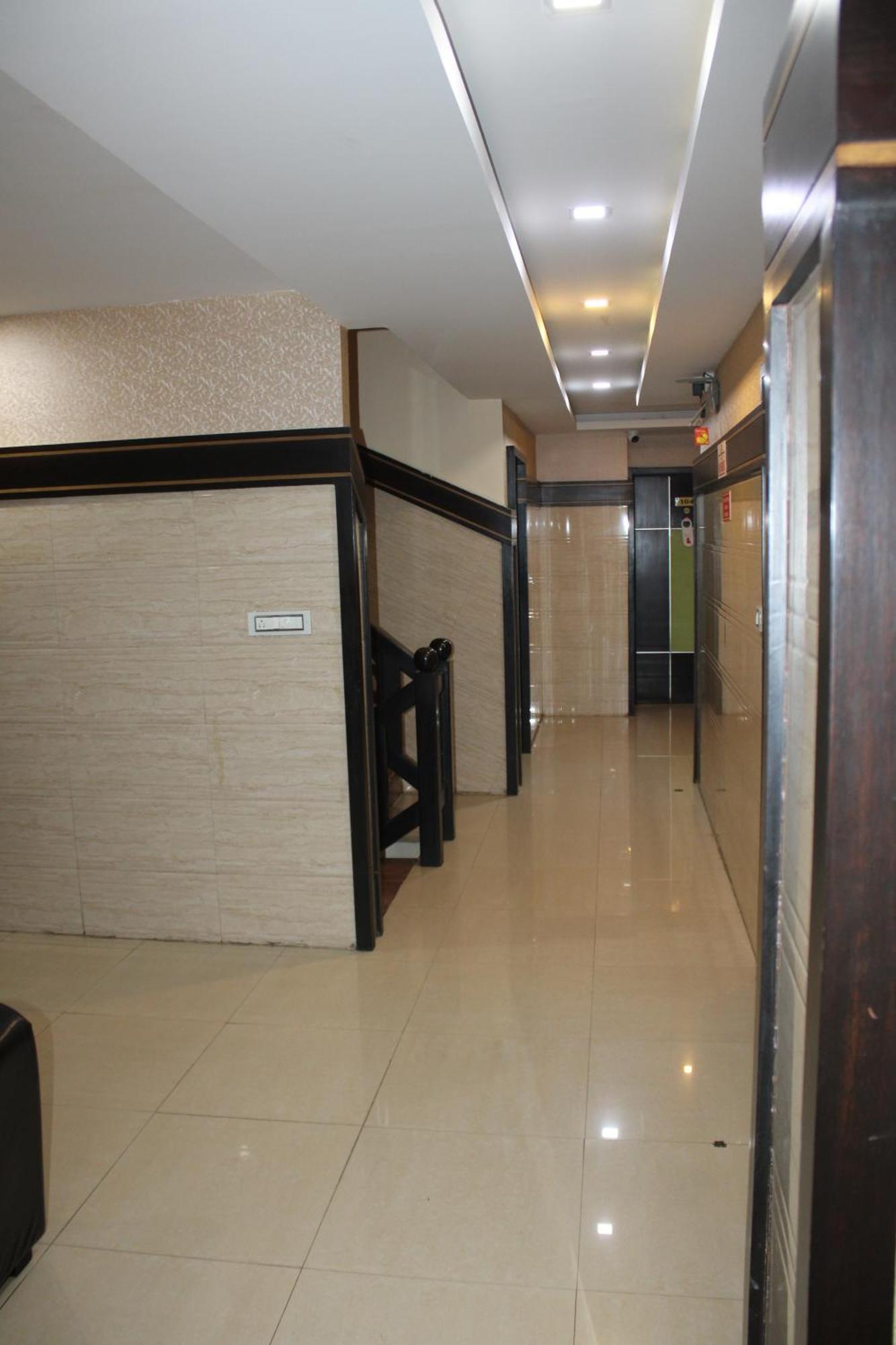 Vp International Bangalore Exterior foto
