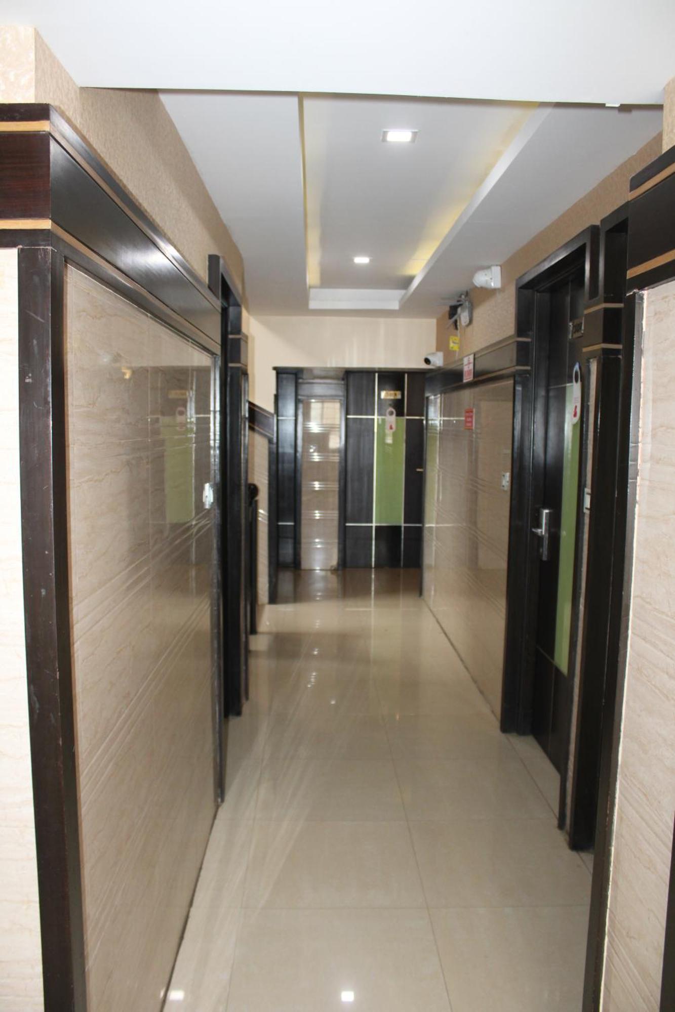 Vp International Bangalore Exterior foto